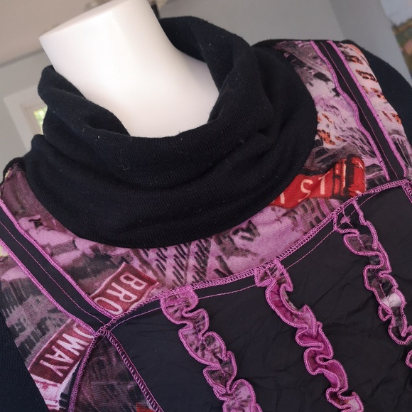 Chagall asymmetric hem tunic - Picture 2 of 10